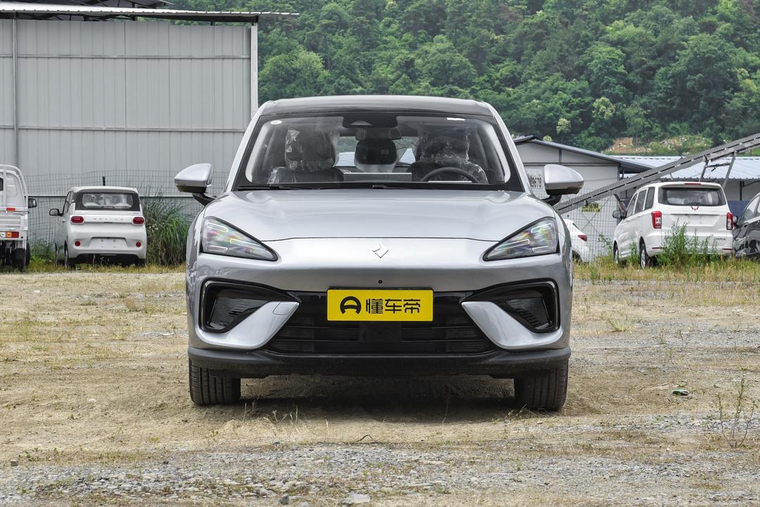 Baojun Yunhai PHEV 2026, фото 2