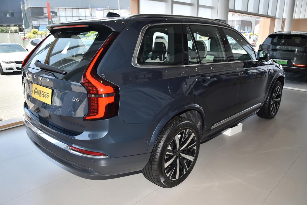 Volvo XC90 2026, фото 5