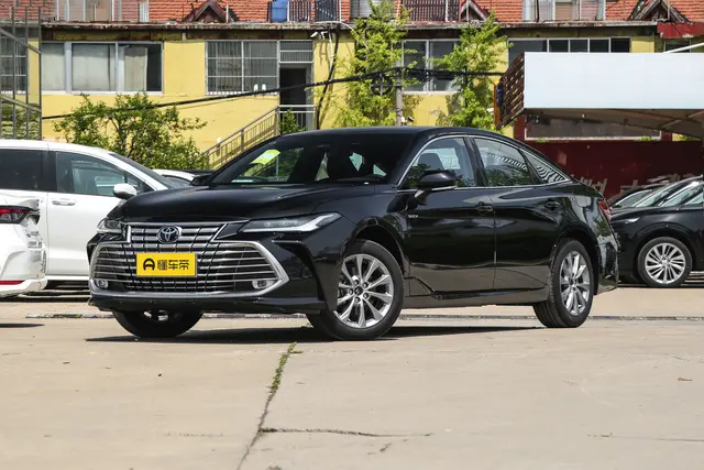 Toyota Avalon 2026 — купить из Китая под заказ