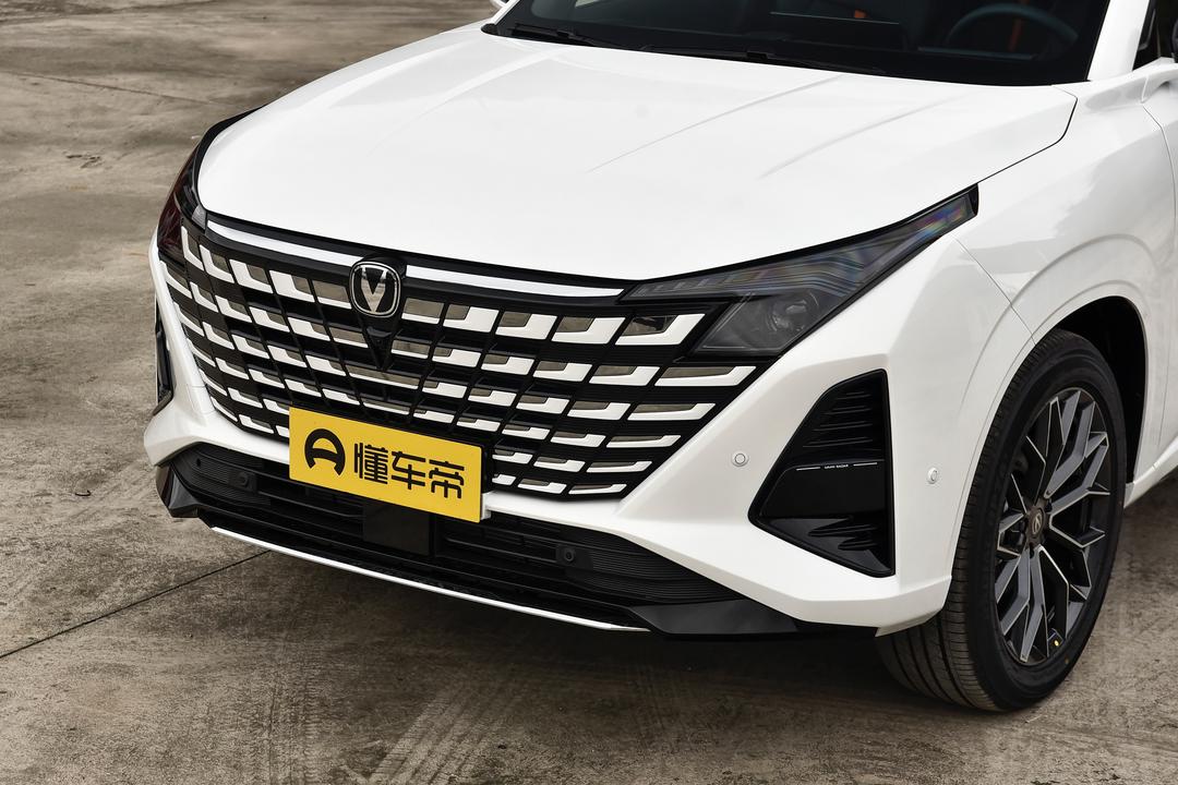 Changan UNI-Z 2026, фото 9