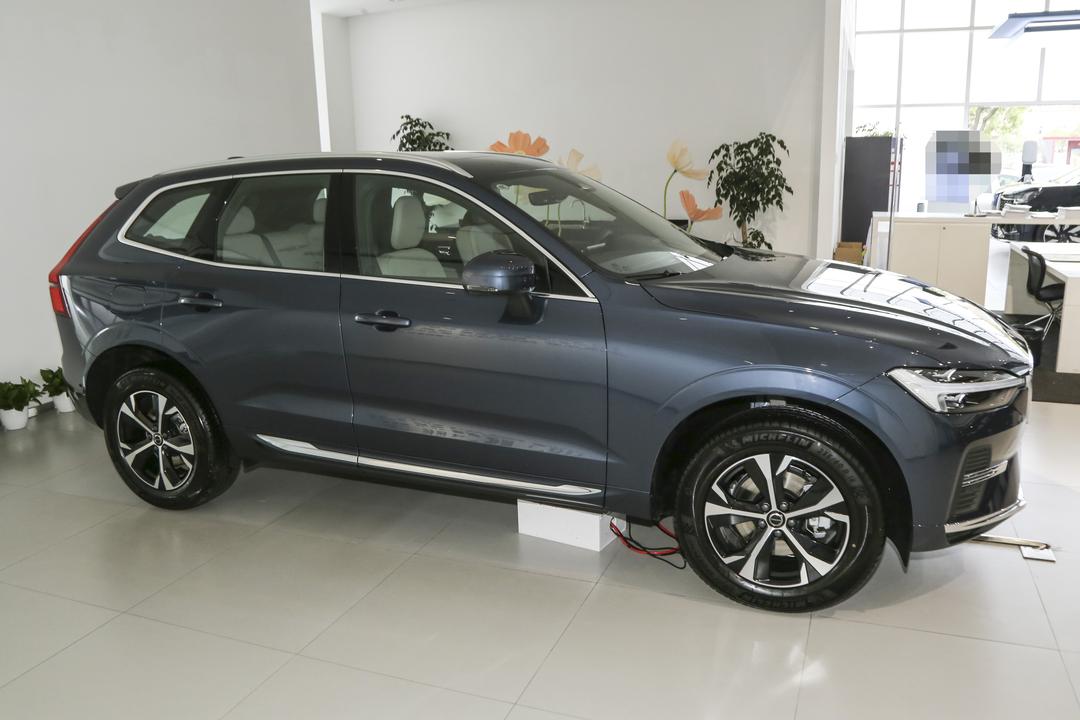 Volvo XC60 2026, фото 7