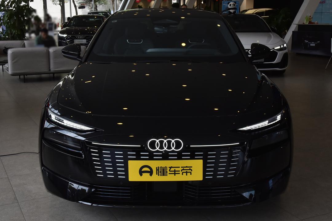 Audi A6L e-tron 2026, фото 10
