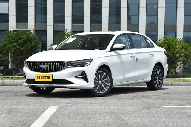 Geely Emgrand 2026 — купить из Китая под заказ