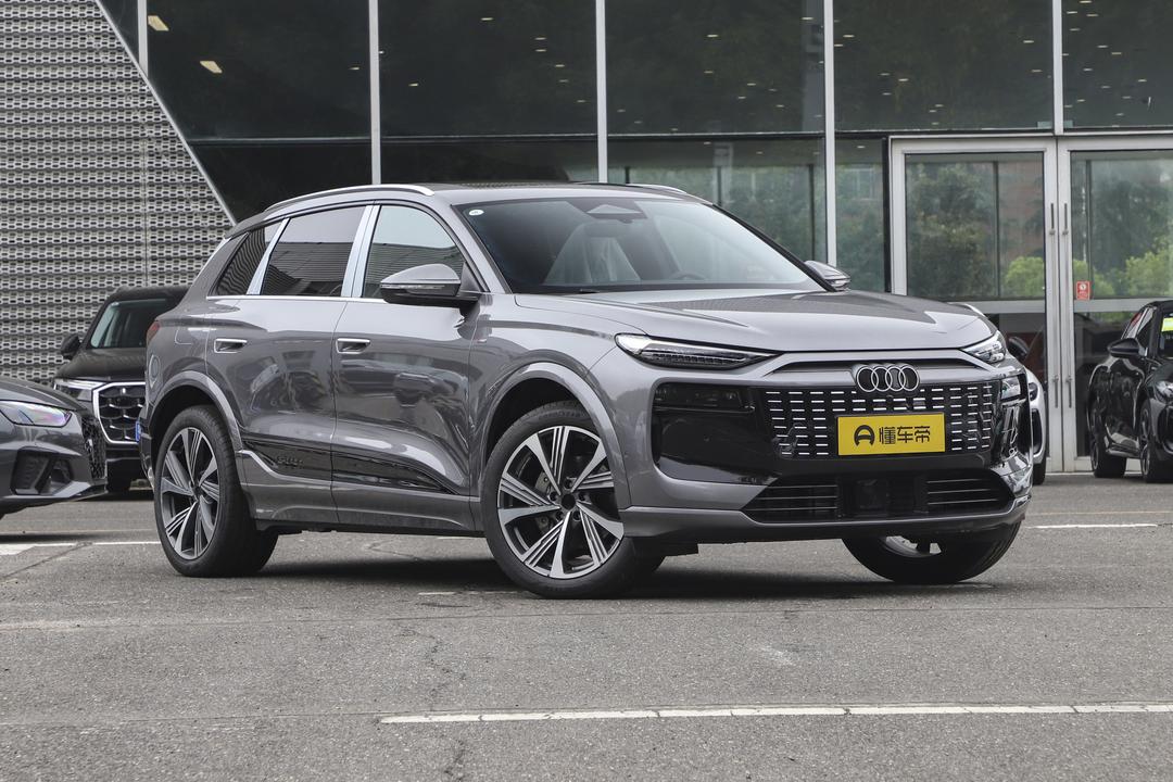 Audi Q6L e-tron 2026, фото 3