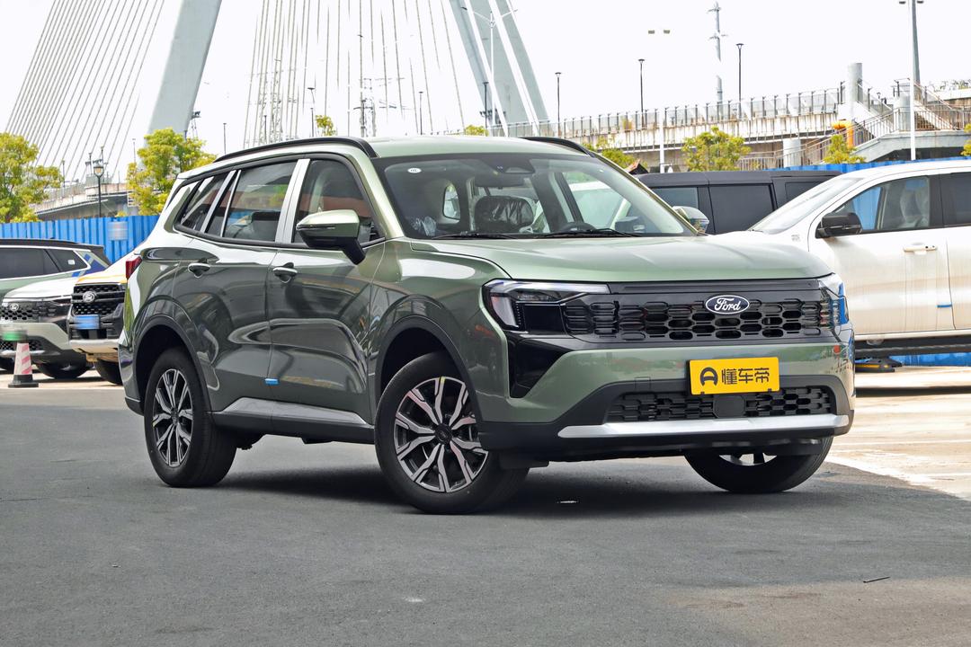 Ford EQUATOR Sport 2026, фото 3