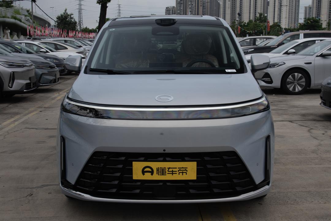GAC E8 PHEV 2026, фото 12