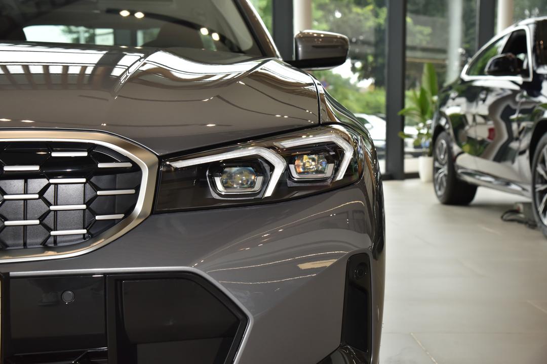 BMW 3 Series 2026, фото 11