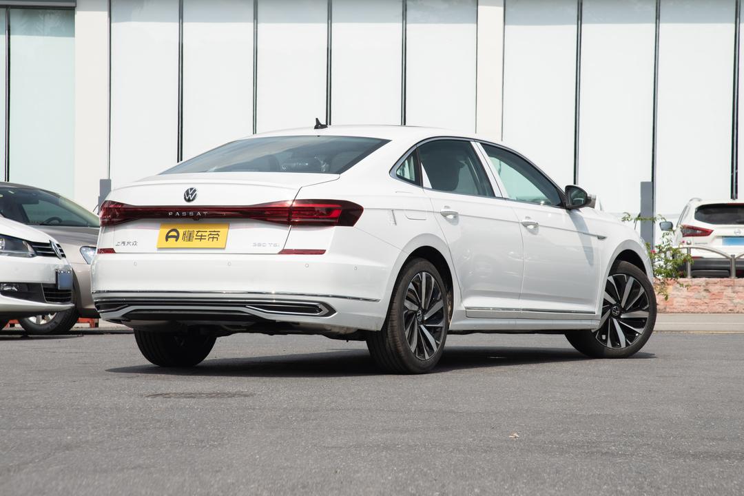 Volkswagen Passat 2026, фото 7