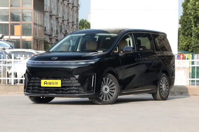 GAC E8 PHEV 2026 — купить из Китая под заказ