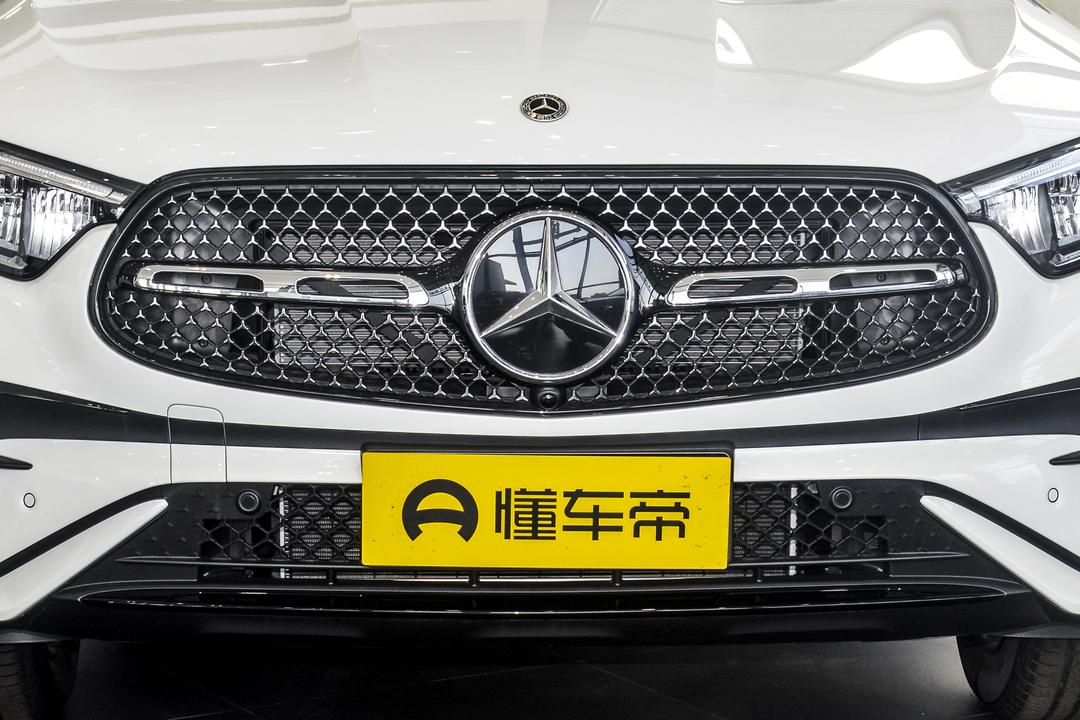 Mercedes-Benz GLC Coupe 2026, фото 10