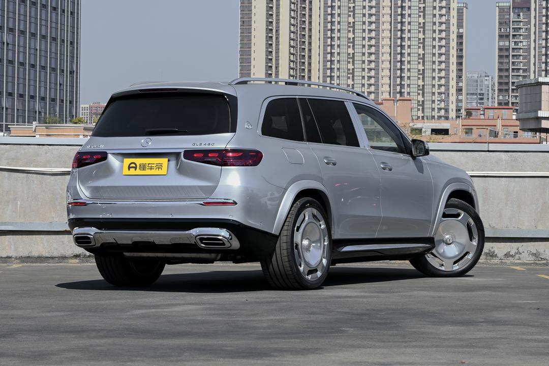 Mercedes-Benz Maybach GLS 2026, фото 6
