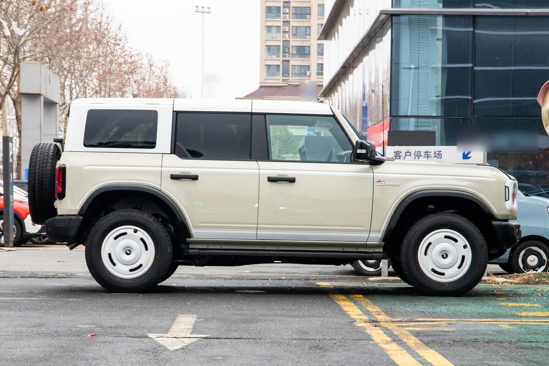 Ford Bronco 2026, фото 8