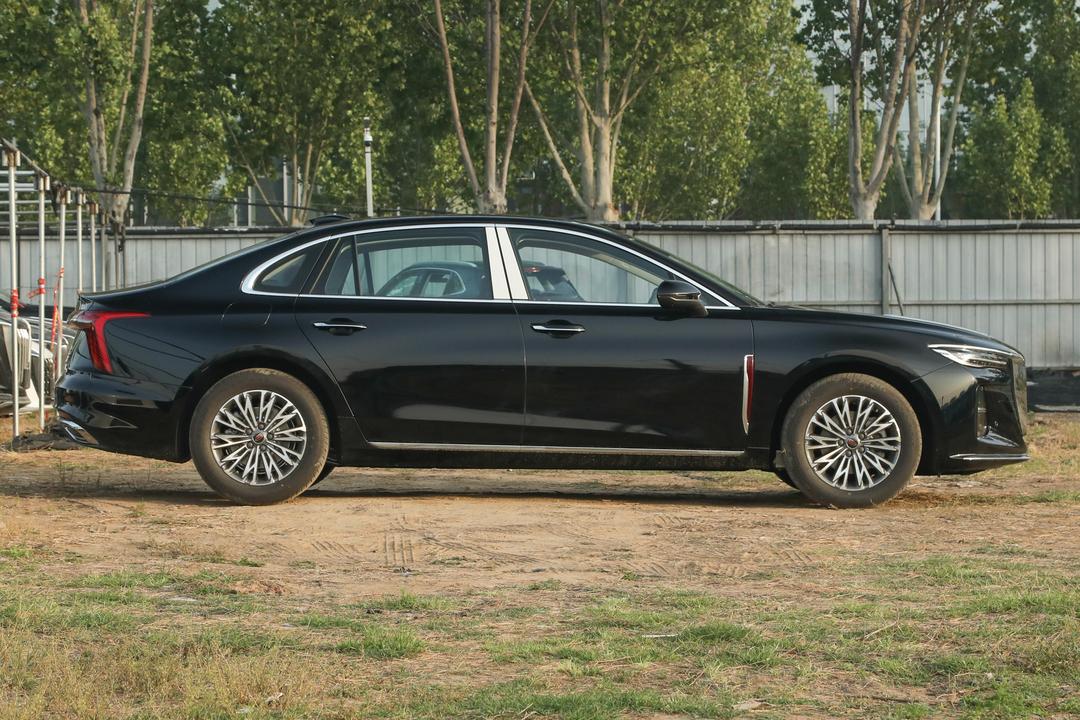 Hongqi H5 2026, фото 8