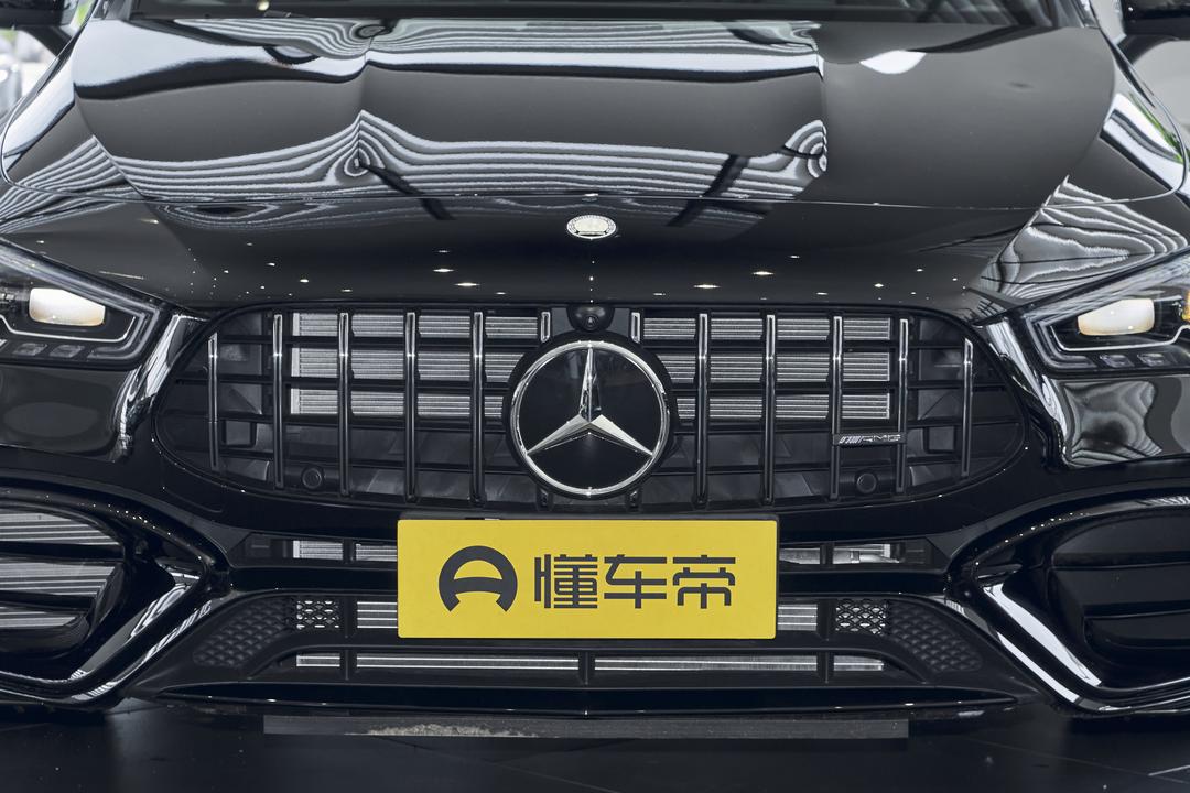 Mercedes-Benz CLA AMG 2026, фото 10
