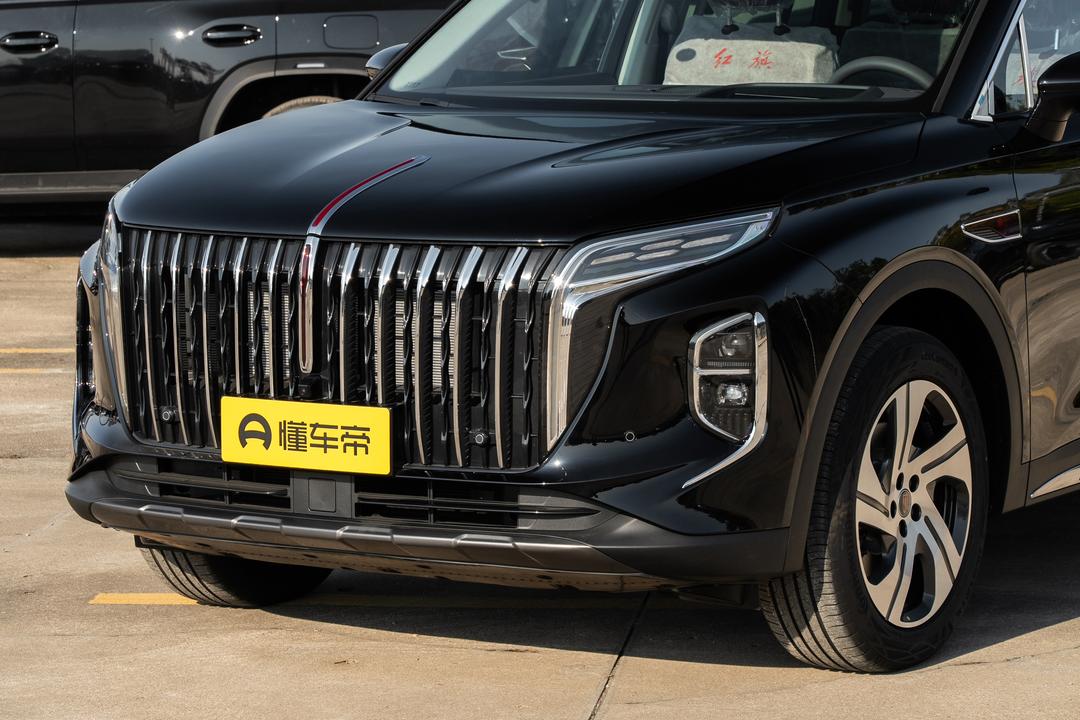 Hongqi HS7 PHEV 2026, фото 9