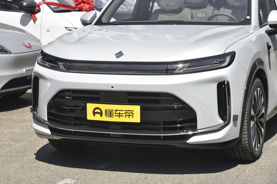 Baojun Huajing S 2026, фото 9