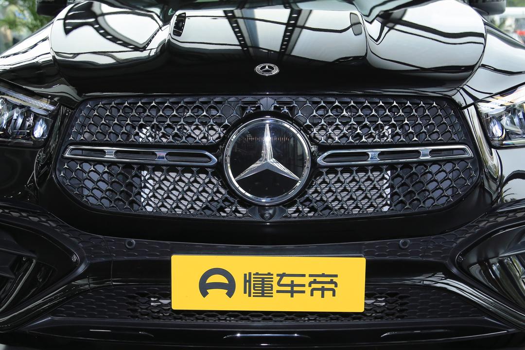 Mercedes-Benz GLE Coupe 2026, фото 10