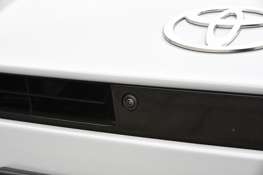 Toyota Camry 2026, фото 15