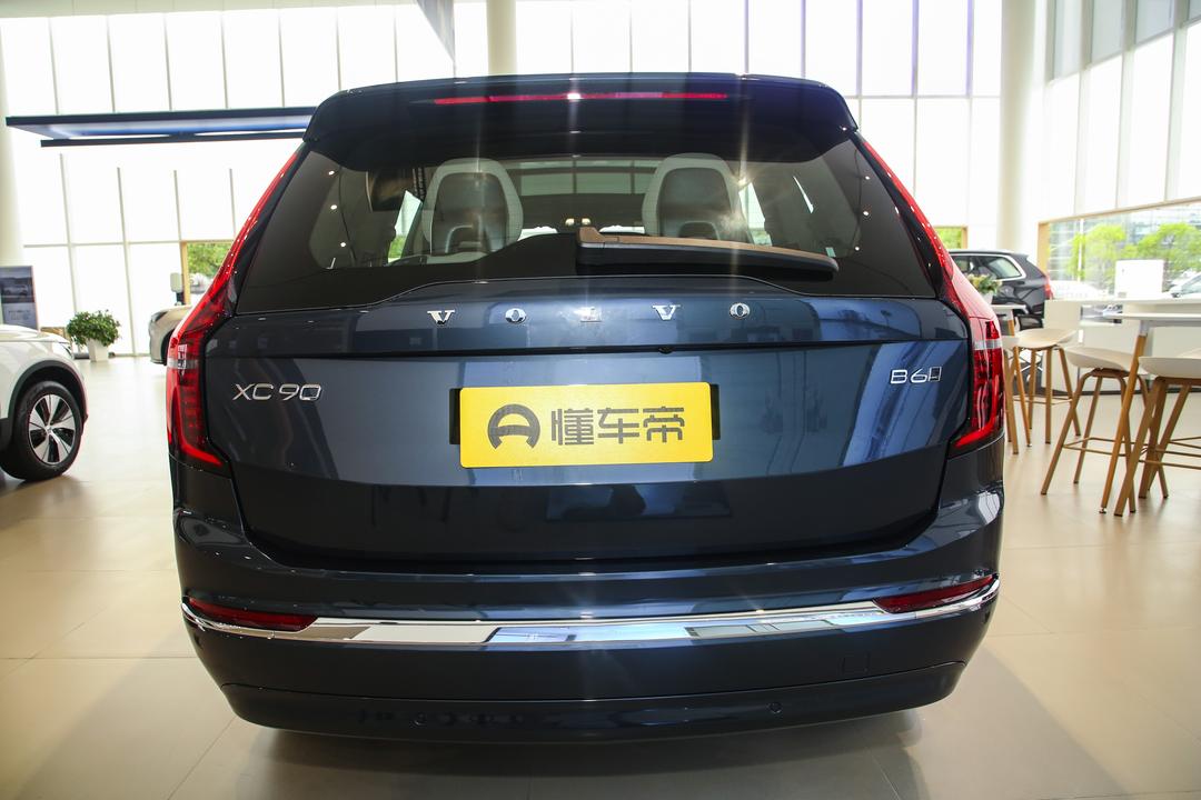 Volvo XC90 2026, фото 6