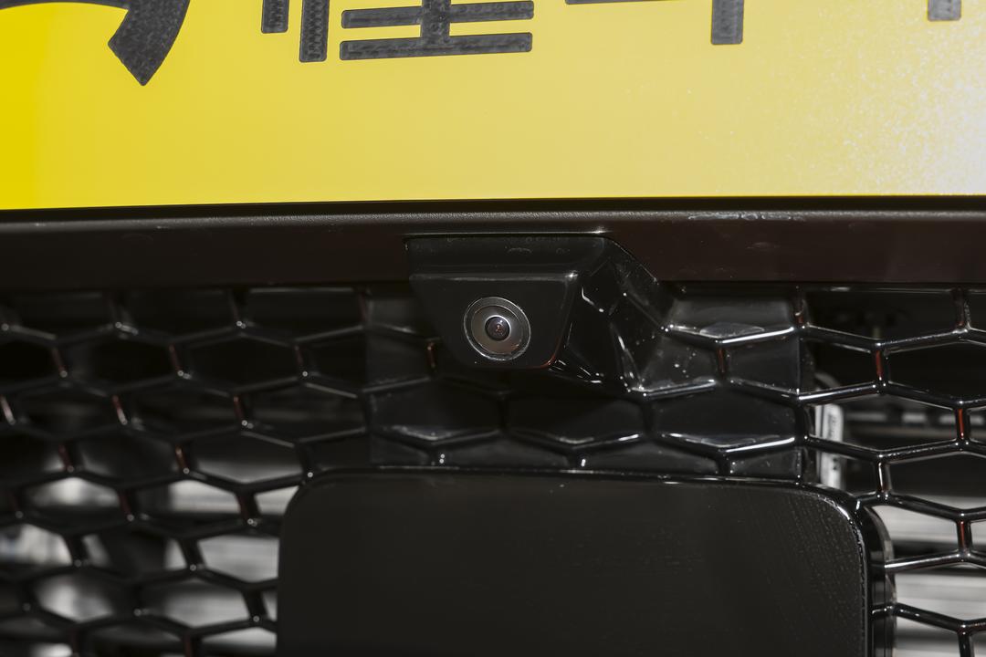 BYD Yangwang U7 EV 2026, фото 15