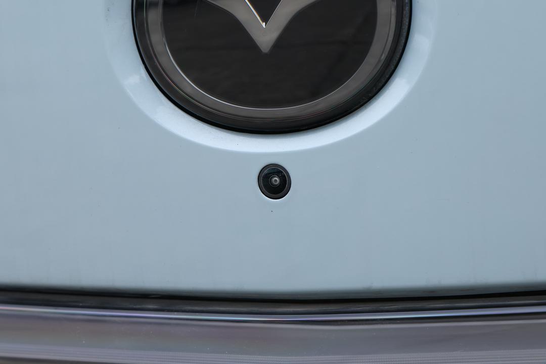 Mazda EZ-60 2026, фото 15