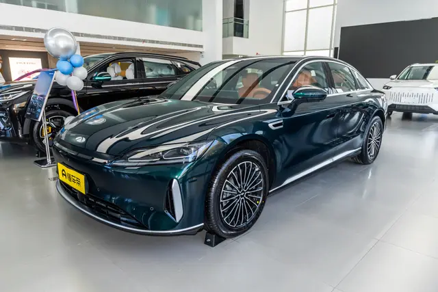 Chery A9L 2026 — купить из Китая под заказ