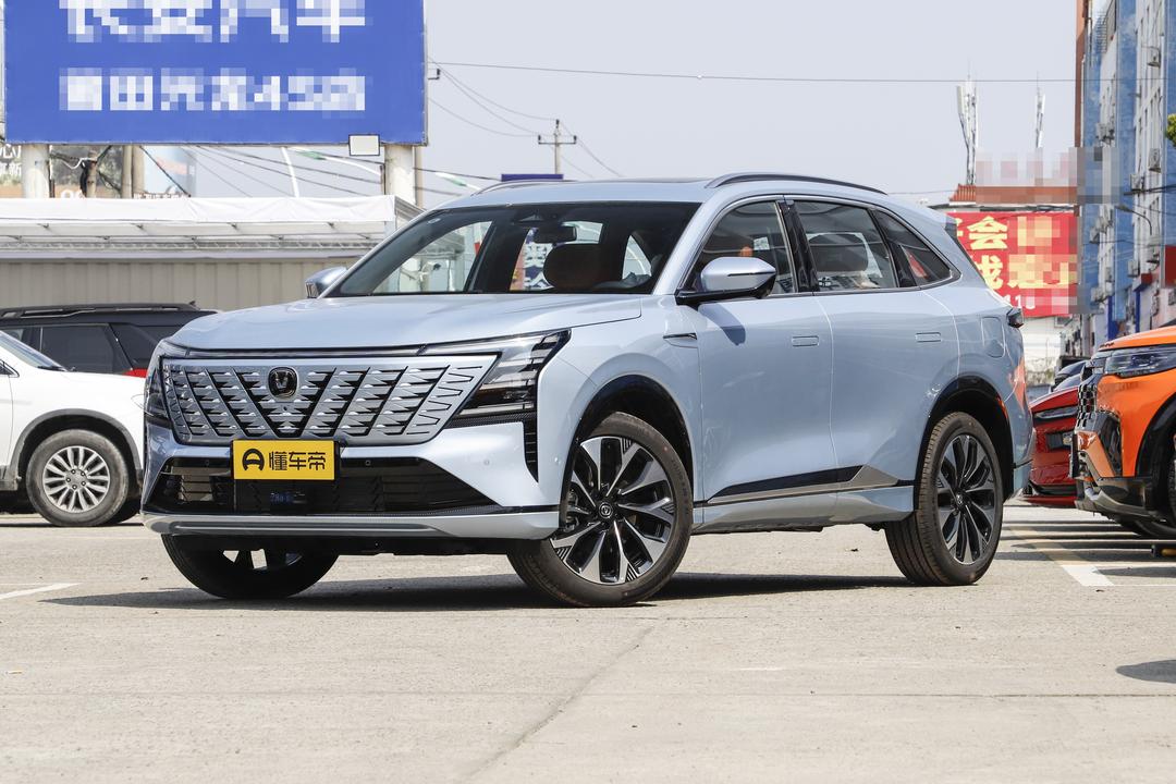 Changan CS75 PLUS 2026, фото 1
