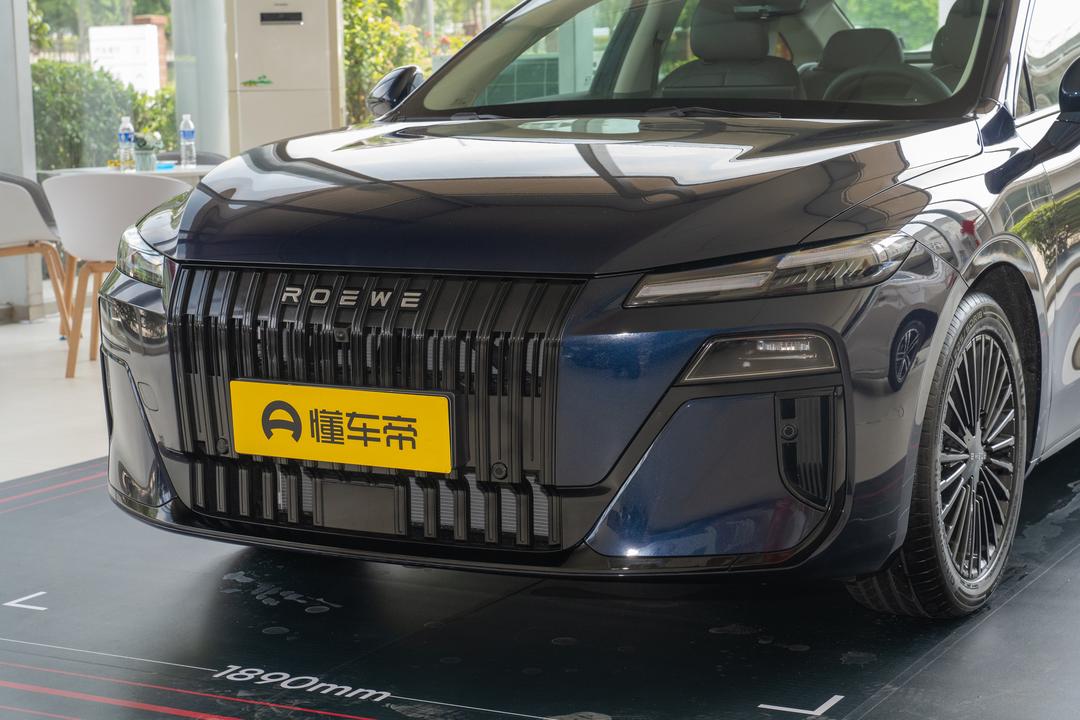Roewe M7 DMH 2026, фото 9