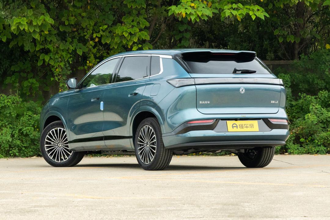Dongfeng L8 PHEV 2026, фото 5
