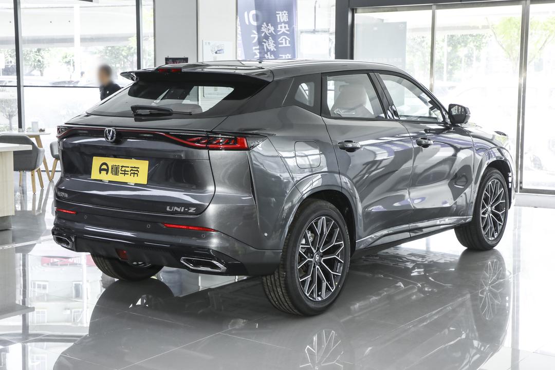 Changan UNI-Z PHEV 2026, фото 7