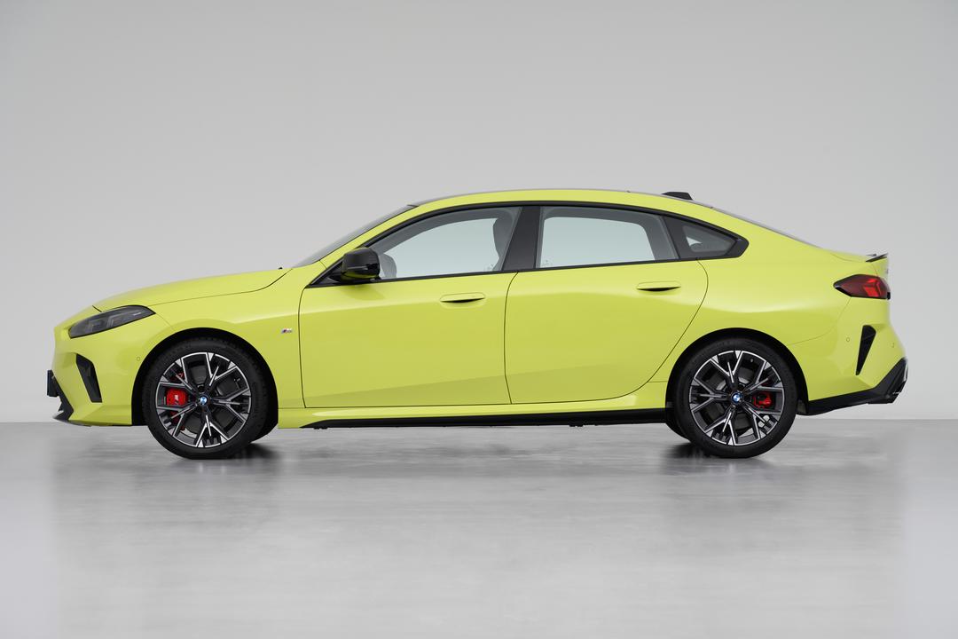 BMW 2 Series 2026, фото 4