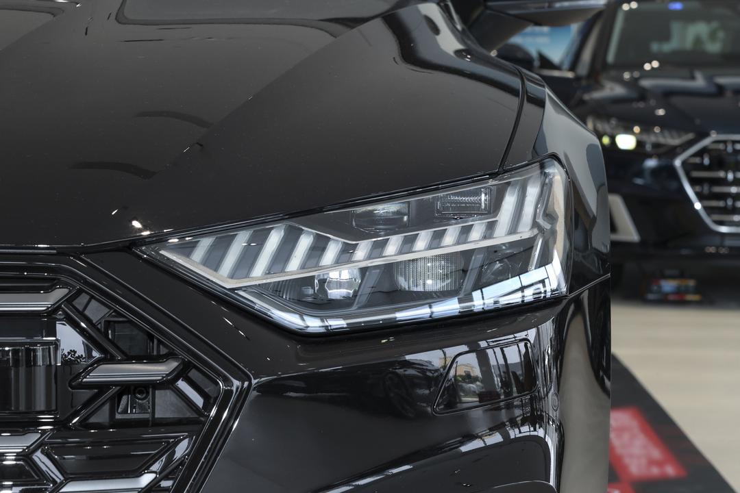 Audi A7L 2026, фото 11