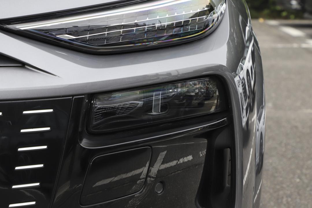 Audi Q6L e-tron 2026, фото 11
