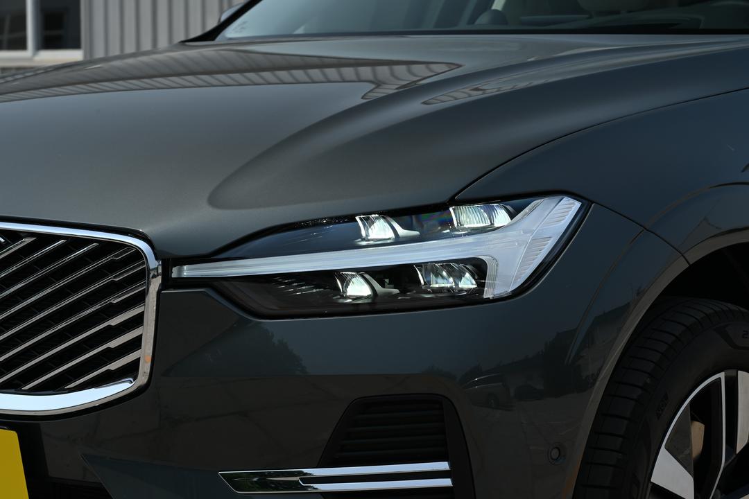 Volvo XC60 2026, фото 14