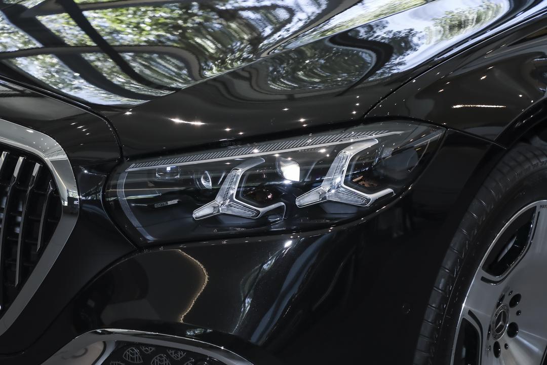 Mercedes-Benz Maybach S-Class 2026, фото 12