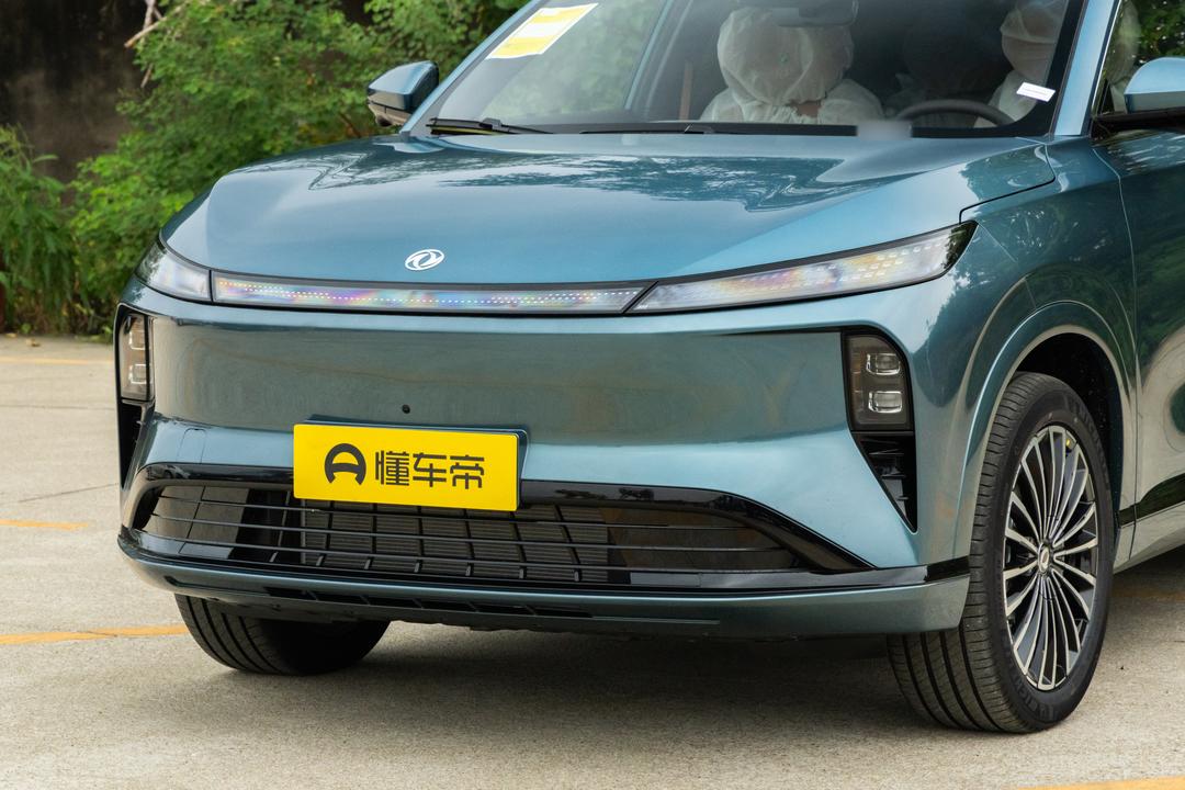 Dongfeng L8 PHEV 2026, фото 9