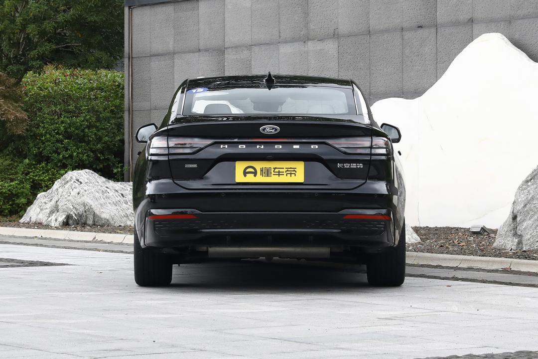 Ford Mondeo 2026, фото 6