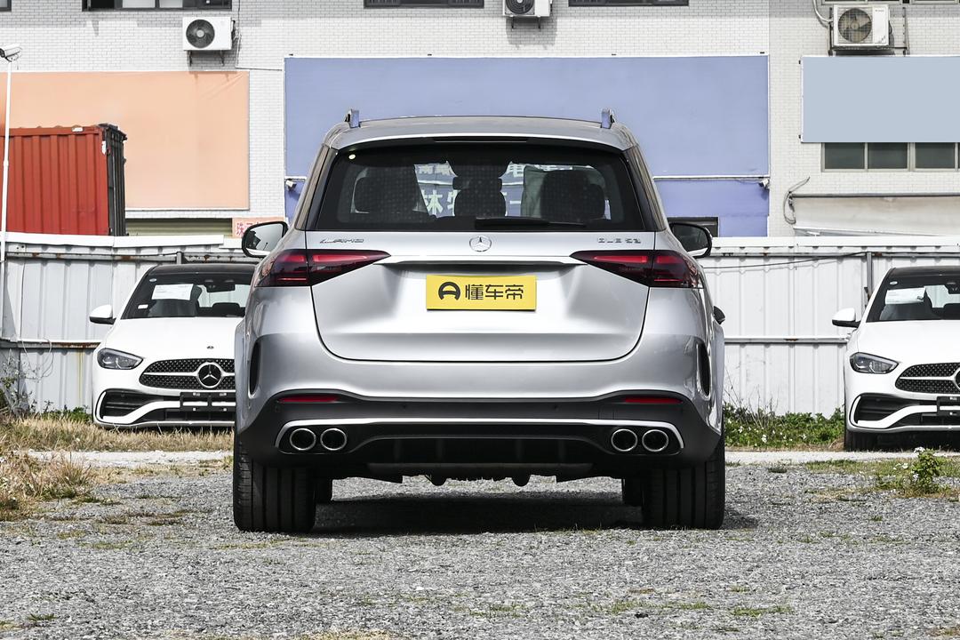 Mercedes-Benz GLE AMG 2026, фото 6