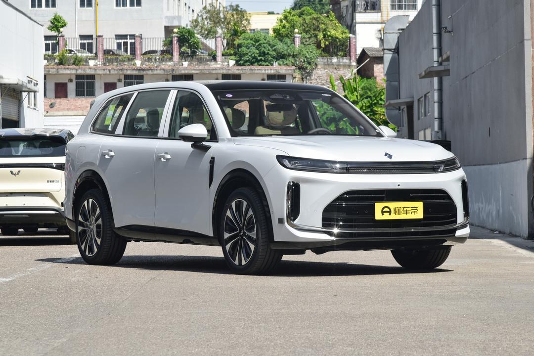 Baojun Huajing S 2026, фото 3