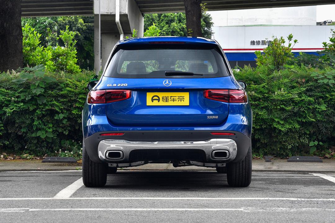 Mercedes-Benz GLB 2026, фото 6