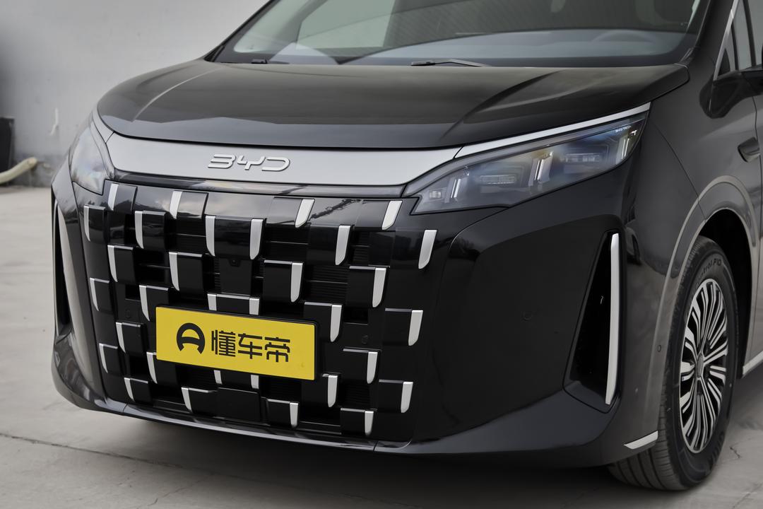 BYD M9 2026, фото 9