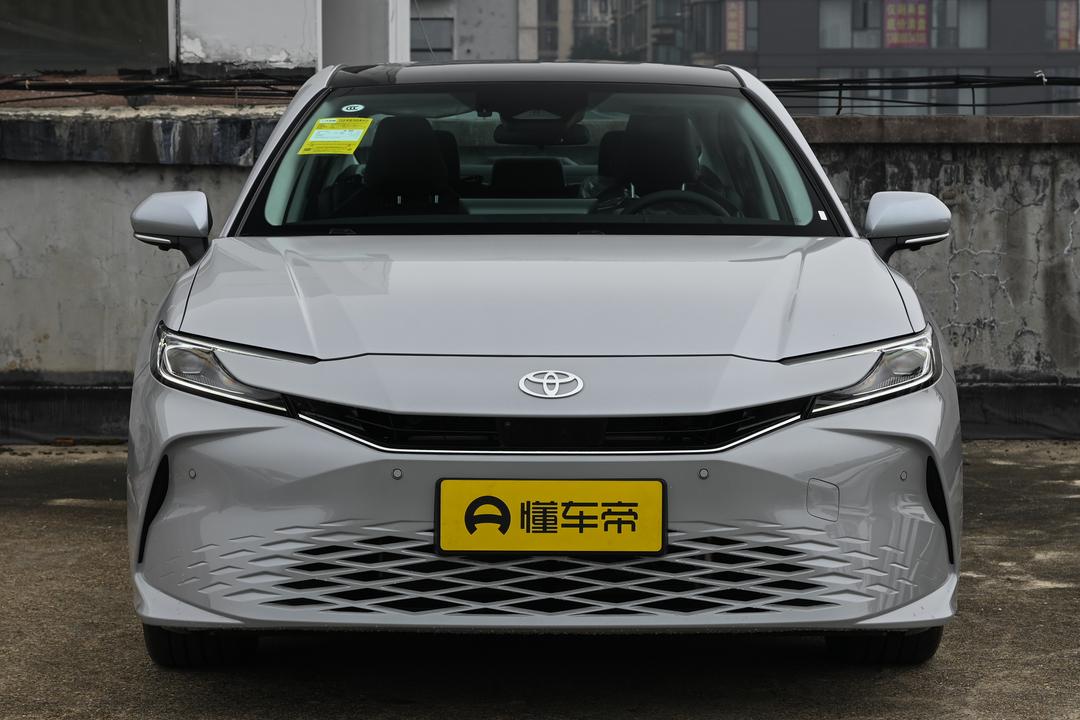Toyota Camry 2026, фото 12