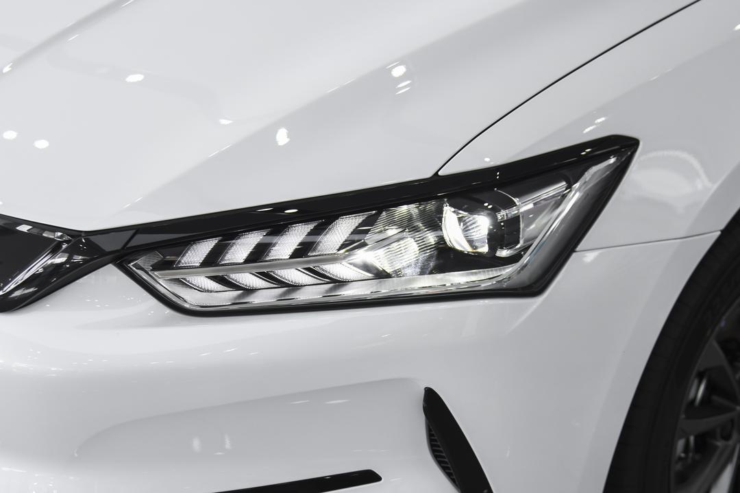 BYD Linghui e5 EV 2026, фото 14