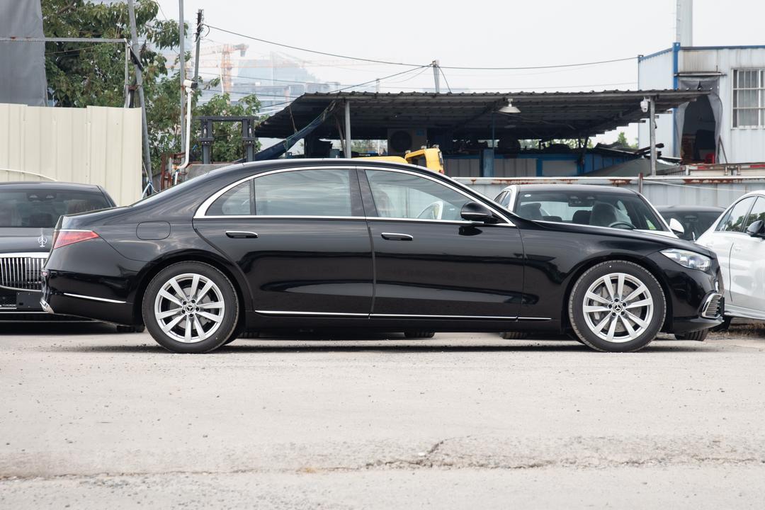 Mercedes-Benz S-Class 2026, фото 8