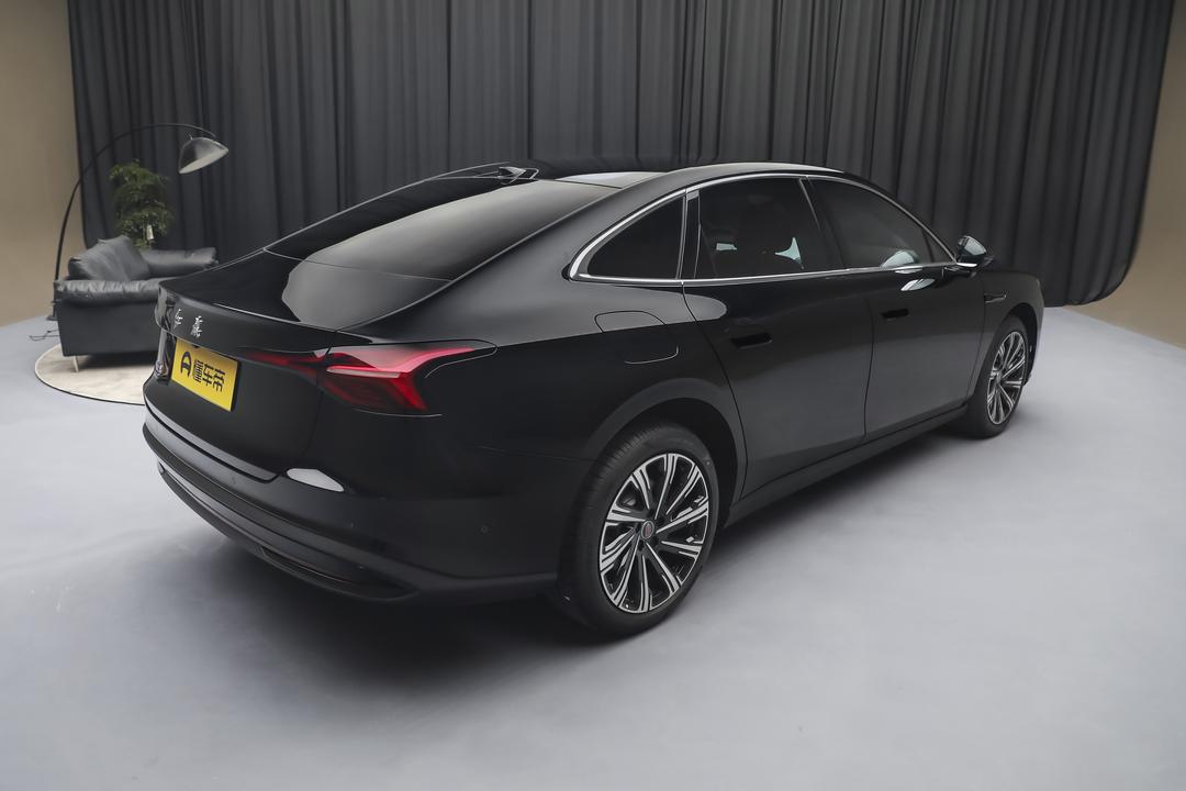 Hongqi H7 PHEV 2026, фото 7
