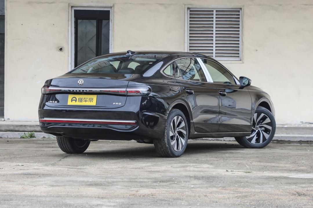 Volkswagen Passat 2026, фото 7
