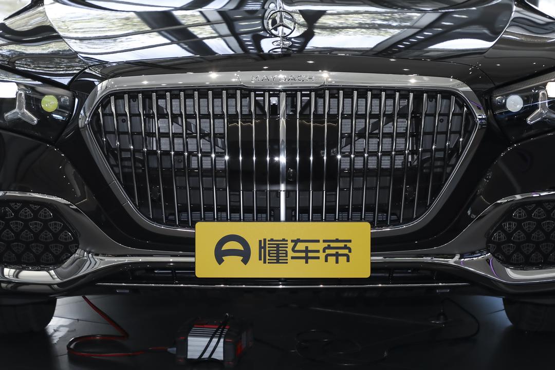 Mercedes-Benz Maybach S-Class 2026, фото 9