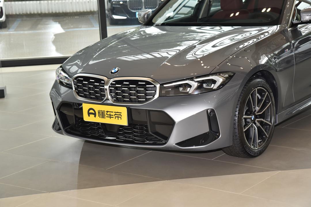 BMW 3 Series 2026, фото 9