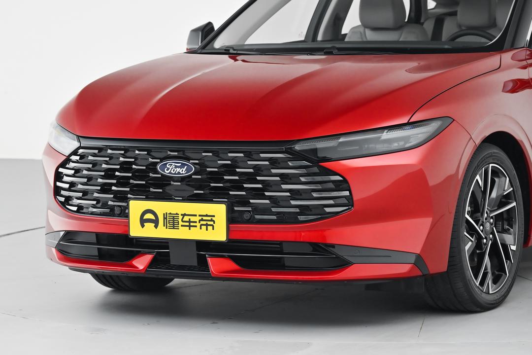 Ford Mondeo 2026, фото 9