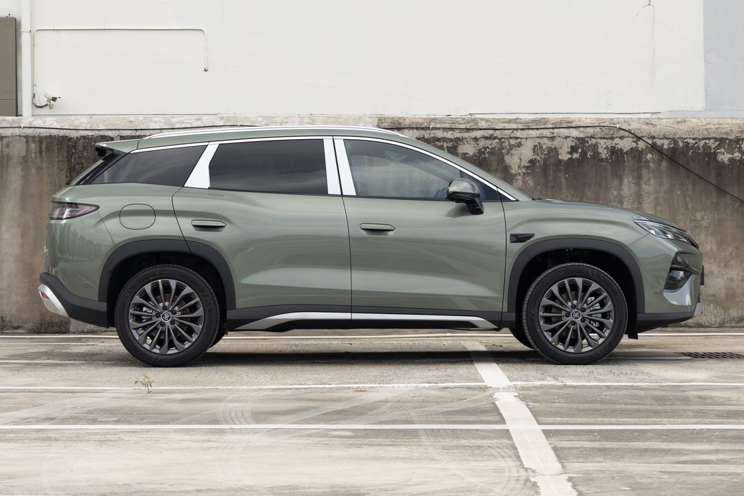 BYD Song Ultra DM 2026, фото 8
